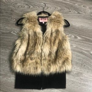 Juicy couture furry vest fox